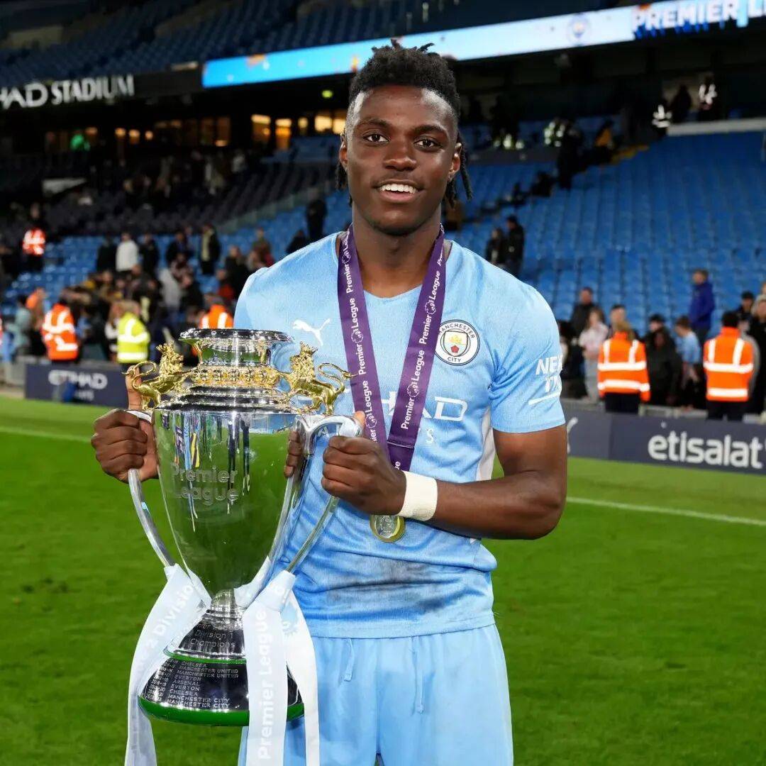 不是拉维亚！曼城1300万卖掉罗德里替身 瓜帅后悔吗？