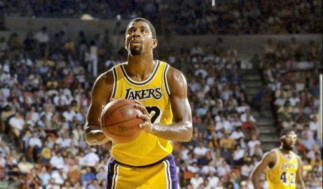 NBA历史助攻榜Top10：威少第八，混进一前锋，榜首一骑绝尘