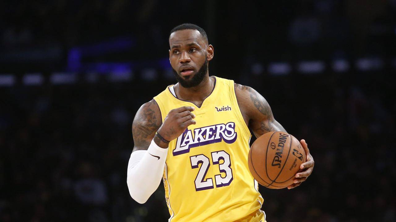 NBA历史助攻榜Top10：威少第八，混进一前锋，榜首一骑绝尘