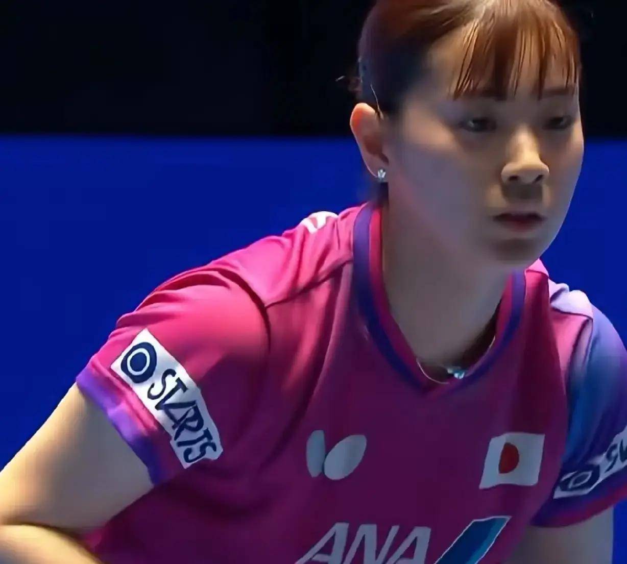 乒乓球亚洲杯2月5日晚，国乒五战四胜抗日，陈熠迎战削球手桥本，孙颖莎闯入16强！