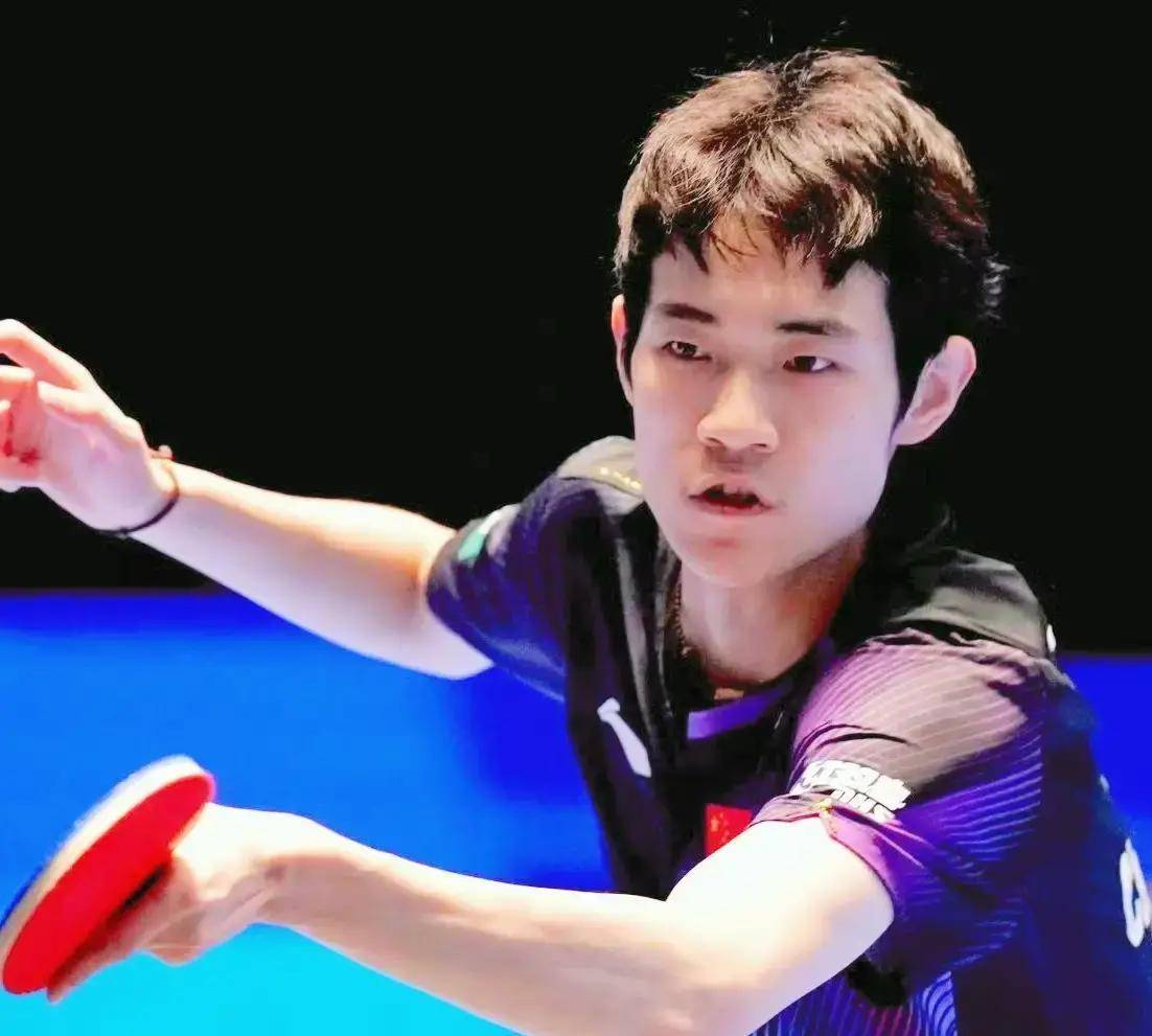 乒乓球亚洲杯2月5日晚，国乒五战四胜抗日，陈熠迎战削球手桥本，孙颖莎闯入16强！